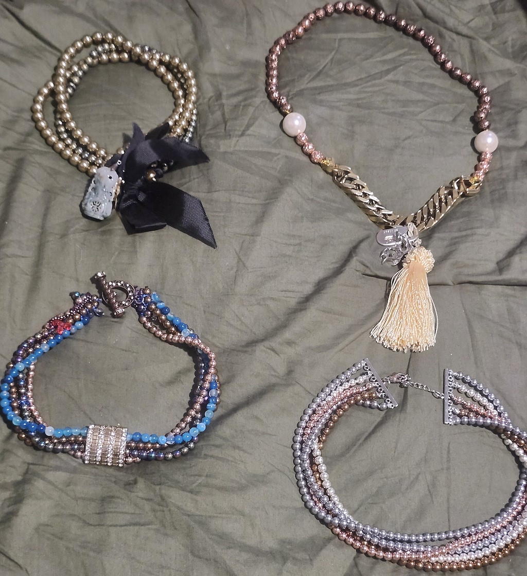 DC Fabulous Fashion Jewelry