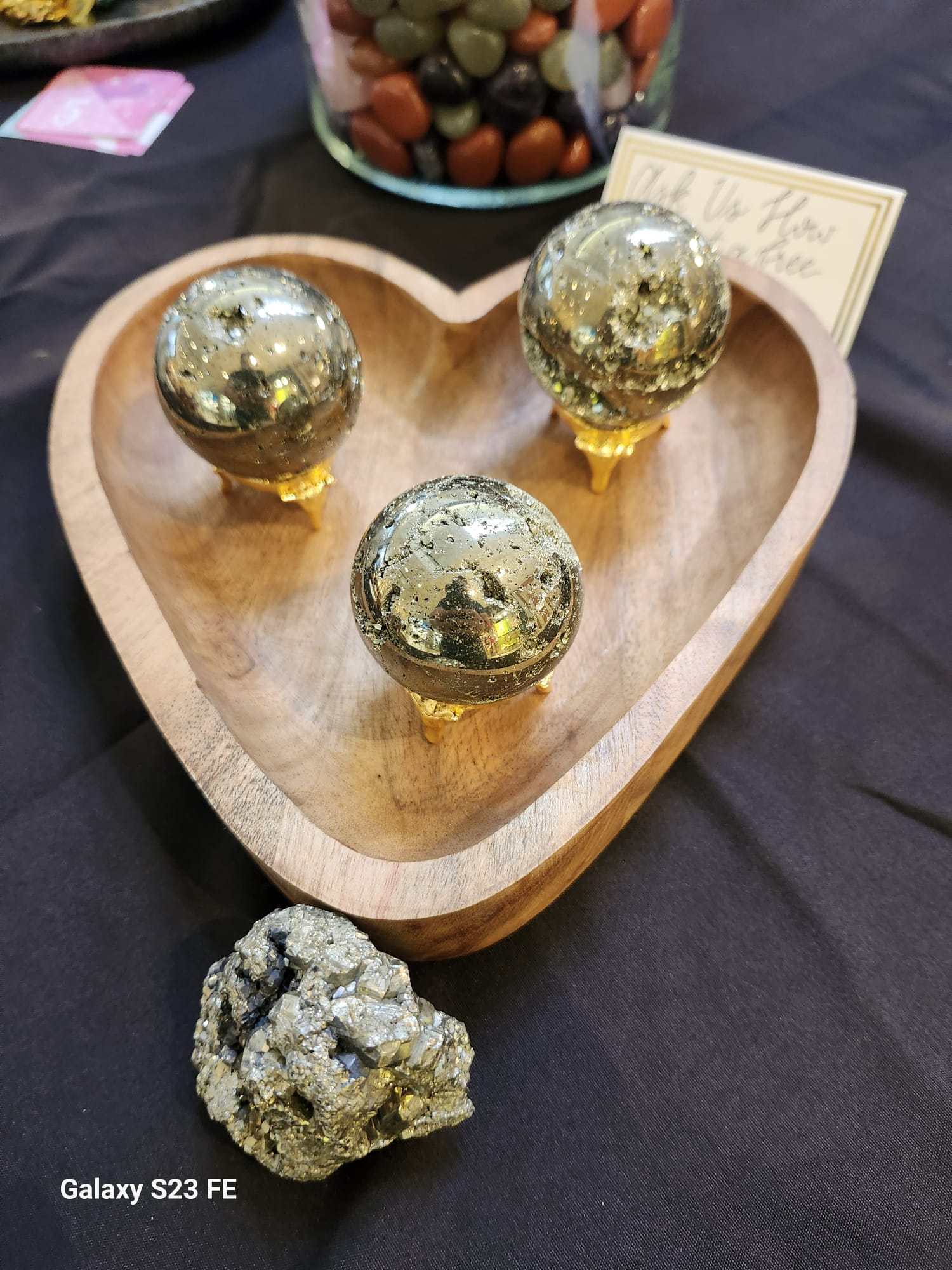 Maanek Gems