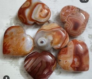 Uzma Agate